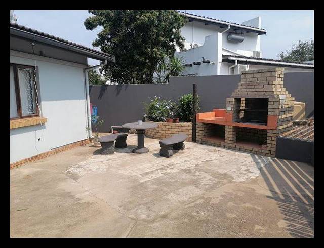 4 BEDROOM HOUSE FOR SALE IN VELD EN VLEI